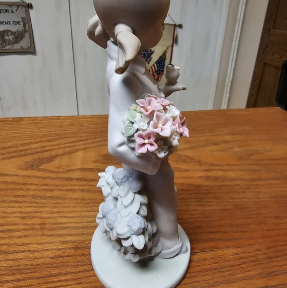 Lladro Spring Girl with Bird & Flowers #5217